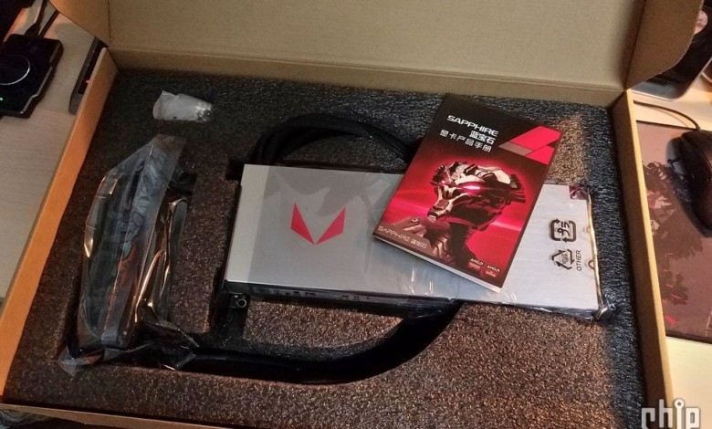 Sapphire RX Vega 64 Liquid 10